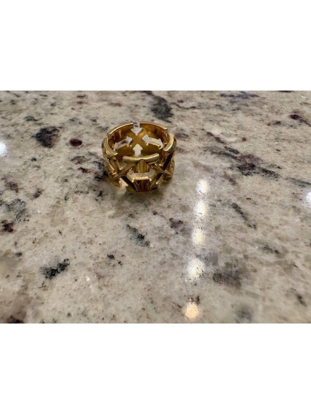 Off-White Geometric Gold Ring - Picture 3 of 4